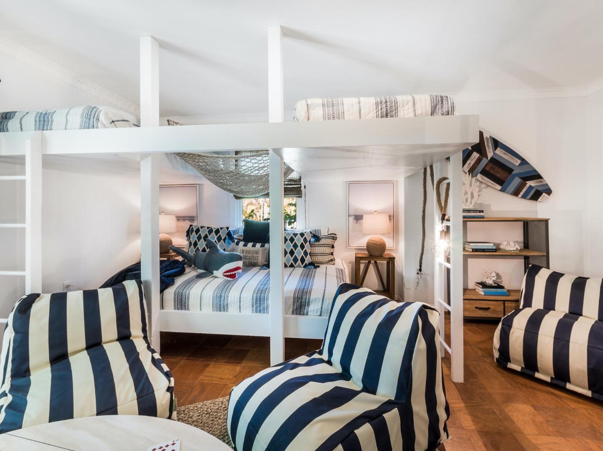 Sandy Pants - Designer Beach Chic Home Steps To Beach Backyard Oasis W Heated Pool Anna Maria Eksteriør billede